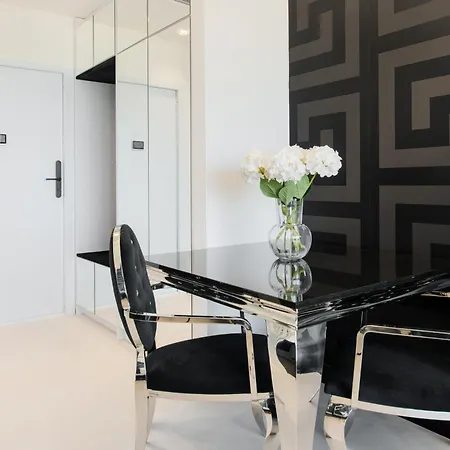 Goldstar Apartament- Wanna Z Widokiem, 18 Pietro, Hanza Tower Apartamento Estetino