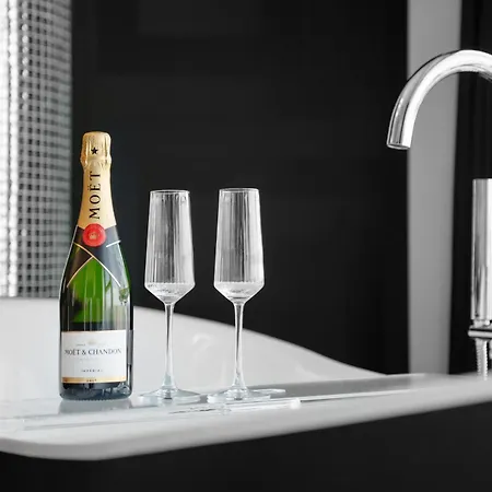 Goldstar Apartament- Wanna Z Widokiem, 18 Pietro, Hanza Tower